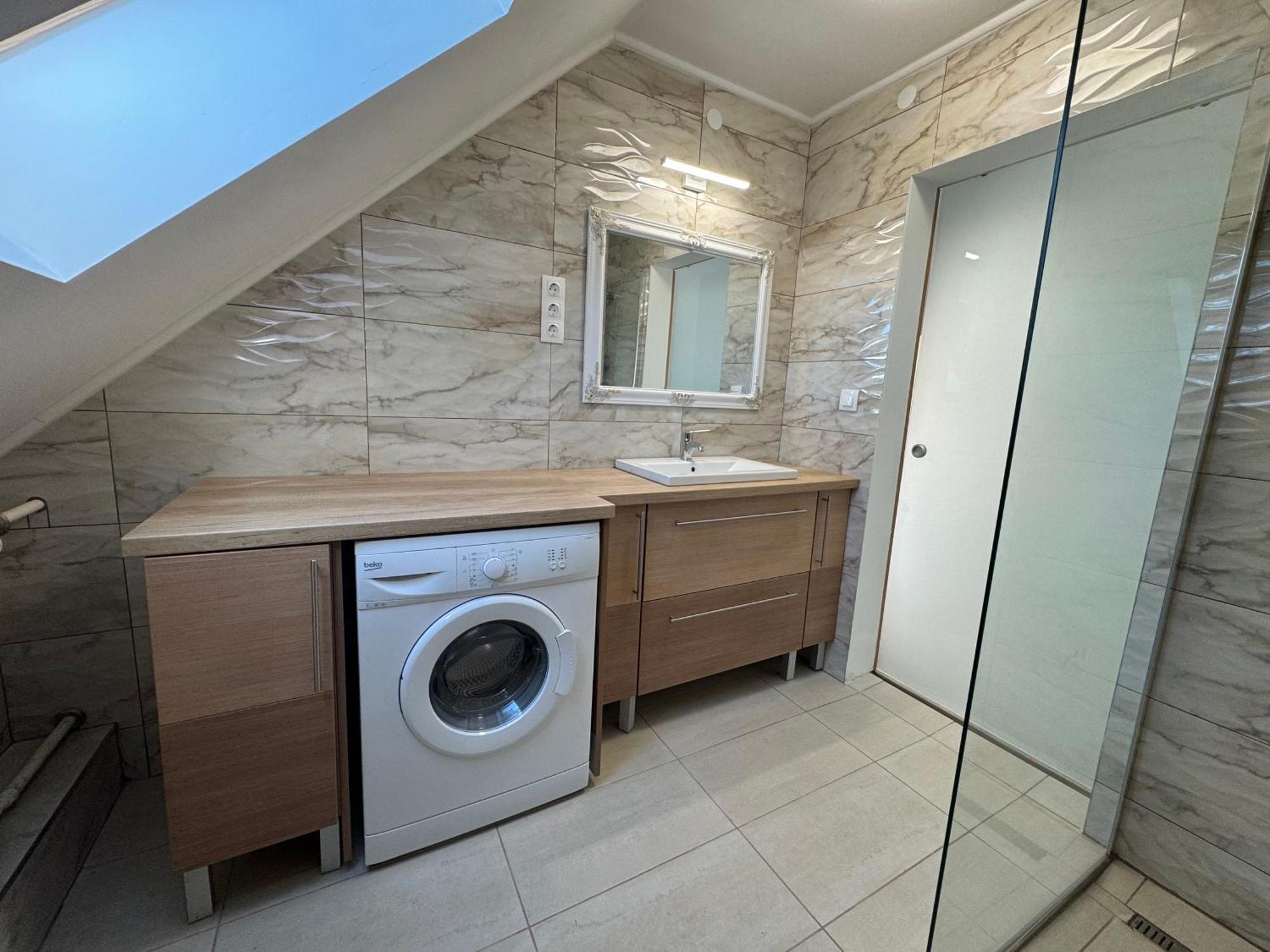 Borsi Apartman Balatonalmadi Exterior photo